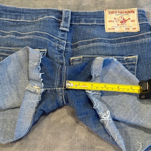 True Religion Women's Jennie Flap Rolled Denim Shorts, Size 26 - Picture 6 of 9